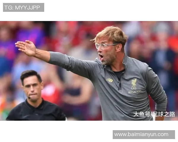 深圳羽毛球队包夹战术革新助力竞技水平提升的深度探讨 深圳羽毛球队包夹战术革新助力竞技水平提升的深度探讨